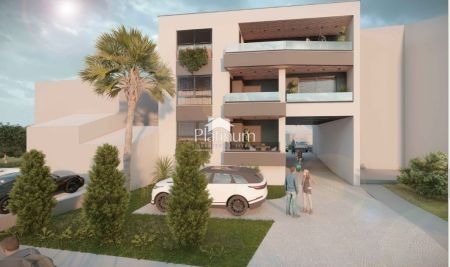 Istria, Pola, costruzione dell'attico iniziata