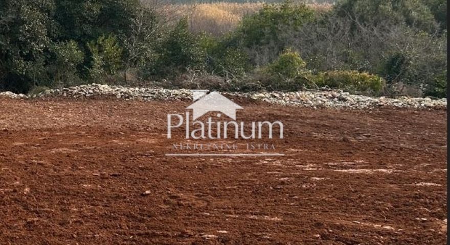 Istria, zona Medolino, terreno ad uso T