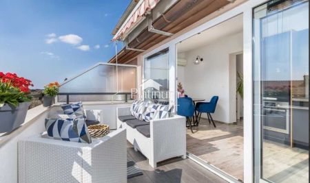 Istra, okolica Fažane, lijepi etažni apartman