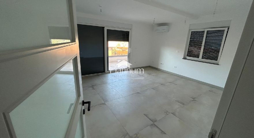 Istria, Banjole, apartment on the ground floor, new building