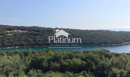 ISTRA, DUGA UVALA, APARTMAN 1 RED, SA EXTRA POGLEDOM NA MORE