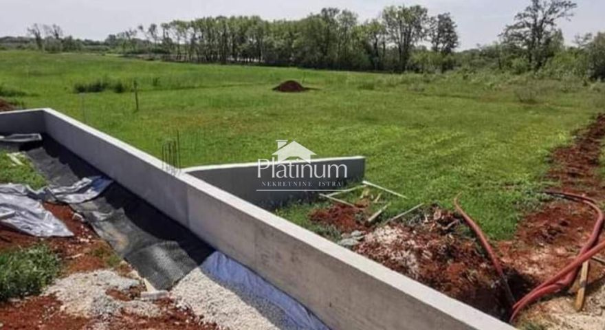 Terreno edificabile con progetto, Marčana