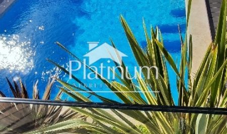 Istria, moderna villa di lusso con piscina, ottimo investimento