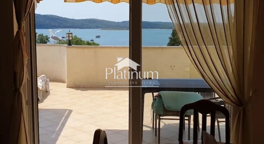 Istra, Medulin, višeapartmanska vila, 300 m od mora Istra, Medulin, višeapartmanska vila, 300 m od mora