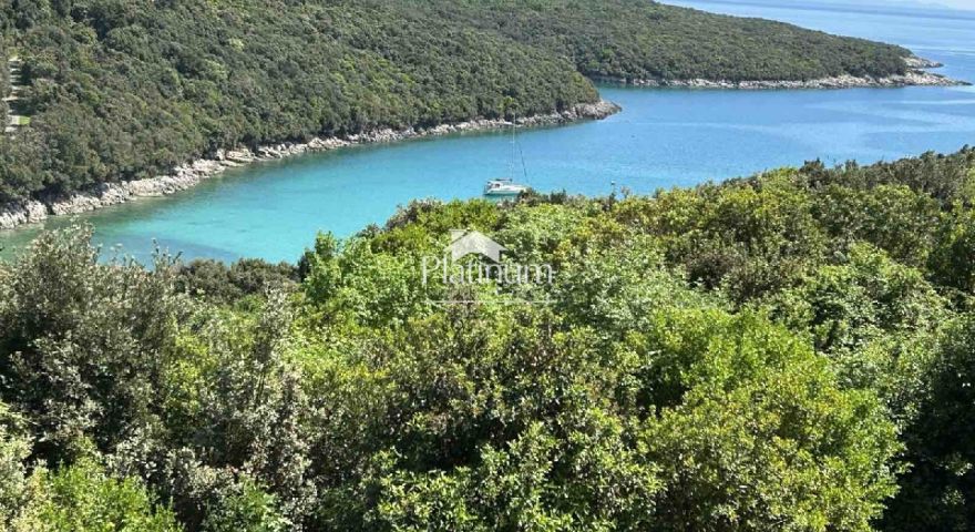 ISTRIA, DUGA UVALA A 1 FILA DAL MARE ISTRIA, DUGA UVALA A 1 FILA DAL MARE