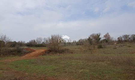 Istra, Šišan terreno agricolo di 503 m2 in vendita