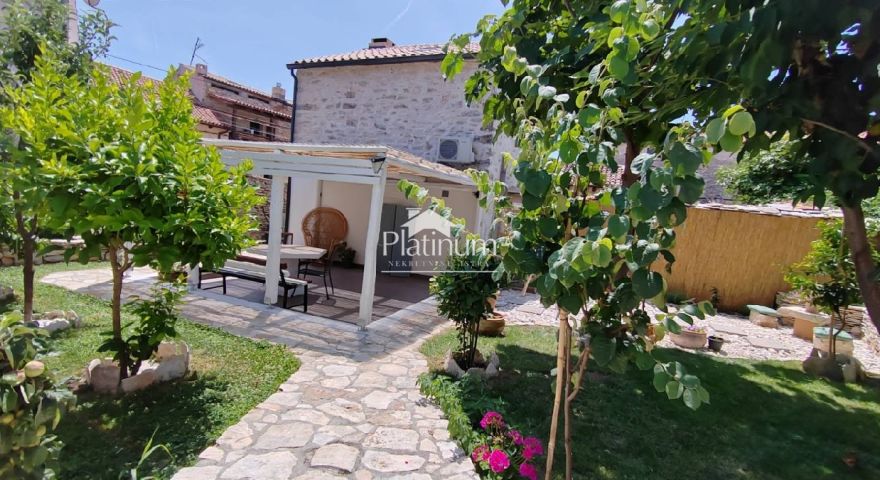 Istra, Galižana, dvije kamene kuće 85 m2 Istra, Galižana, dvije kamene kuće 85 m2