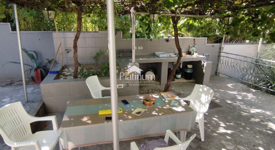 Istria, Pola appartamento al piano terra con ampio giardino Istria, Pola appartamento al piano terra con ampio giardino