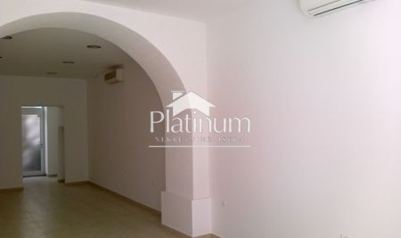 Pula, center, office space 54.38 m2