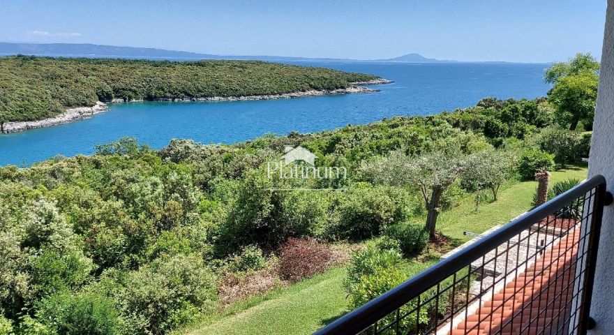 ISTRIA DUGA UVALA APPARTAMENTO CON VISTA MARE, 1 FILA ISTRIA DUGA UVALA APPARTAMENTO CON VISTA MARE, 1 FILA