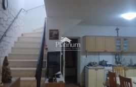 Istra,Pavićini kuća s prekrasnim pogledom na more