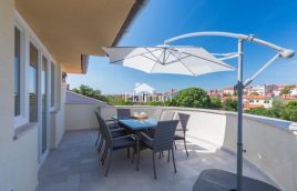 Istra, Medulin, uređen stan 400 m od mora