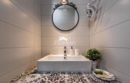 Pula, center, stanovanje 59 m2