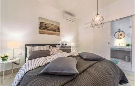 Pula, center, stanovanje 59 m2