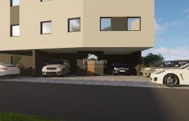 ŠIJANA MONTEŠERPO 43M2 + vrt cca 70m2 + parkirno mjesto