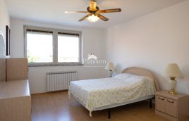 Spacious apartment, Vidikovac, Pula