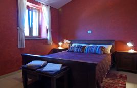 Istria, zona di Barban, autentica casa in pietra con piscina