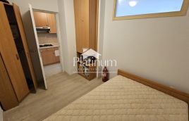 POREČ OKOLICA APARTMAN SA VELIKOM TERASOM