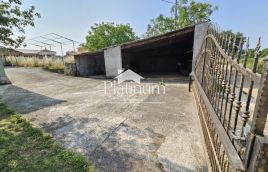 ŽMINJ OKOLICA, KUĆA 200m2 S OKUĆNICOM SA PUNO POTENCIJALA