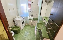 ŽMINJ OKOLICA, KUĆA 200m2 S OKUĆNICOM SA PUNO POTENCIJALA