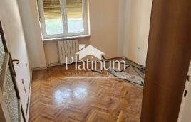 CENTRO DI POLA ZONA PEDONALE UNICA