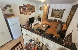 ISTRIA DUGA UVALA, GROUND FLOOR APARTMENT WITH LARGE TERRACE