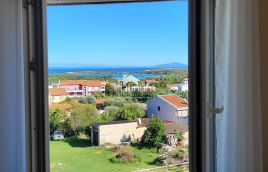 Istra, Ližnjan, trosoban penthouse s pogledom na more