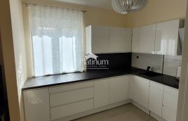 Istra, Ližnjan, trosoban penthouse s pogledom na more