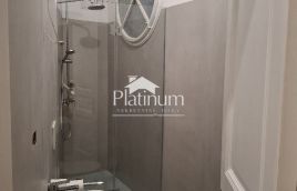 Pula, stan u vili, 147 m2, pogled more