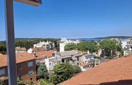 Istra, Veruda, stan 130 m2, pogled na more