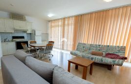 Spacious apartment, Vidikovac, Pula