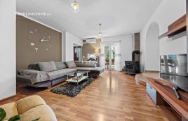 Istra, Svetvinčenat okolica, samostojeća kuća s bazenom 