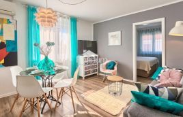 Pula, stanovanje z 2 spalnicama, parkirišče