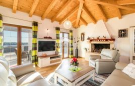 Istria, Medolino, villa con vista mare