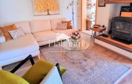 Istra, Savičenta, samostojeća autohtona kuća s okućnicom