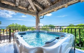 Istria, zona di Barban, casa vacanze con piscina