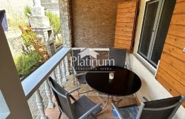 Istra,Duga uvala dvoetažni apartman u prodaji