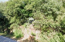 Istra, Pula, građevinsko zemljište 2200 m2