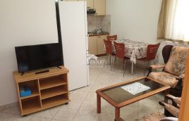 Istra, Veli vrh casa con quattro appartamenti separati con giardino di 1100 m2