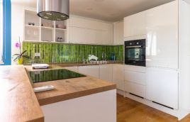 Istria, Pula two-story apartment for sale
