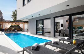 ISTRA, EXKLUZIVNA VILLA NA PRODAJI