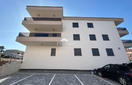 Istria, Banjole, apartment on the ground floor, new building