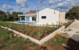 CASA ISTRIA CON PISCINA **NUOVO**