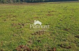 ISTRA POLJOPRIVREDNO ZEMLJISTE 400m2 2km od mora