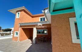 Istria, Barbariga, fantastica casa indipendente con piscina