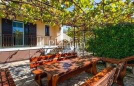 Istria, Fažana house near the beach with sea view