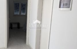 Pula, Mondvial apartment on the first floor with elevator