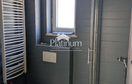 Pula, Mondvial apartment on the first floor with elevator
