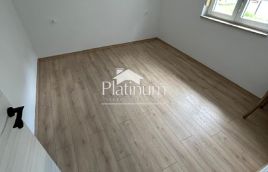 Istra, Šišan,kvalitetni komforni stan s tri spavaće sobe na prvom katu