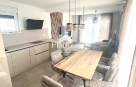 PRODAJA, KUĆA S BAZENOM, VODNJAN, 125 m2